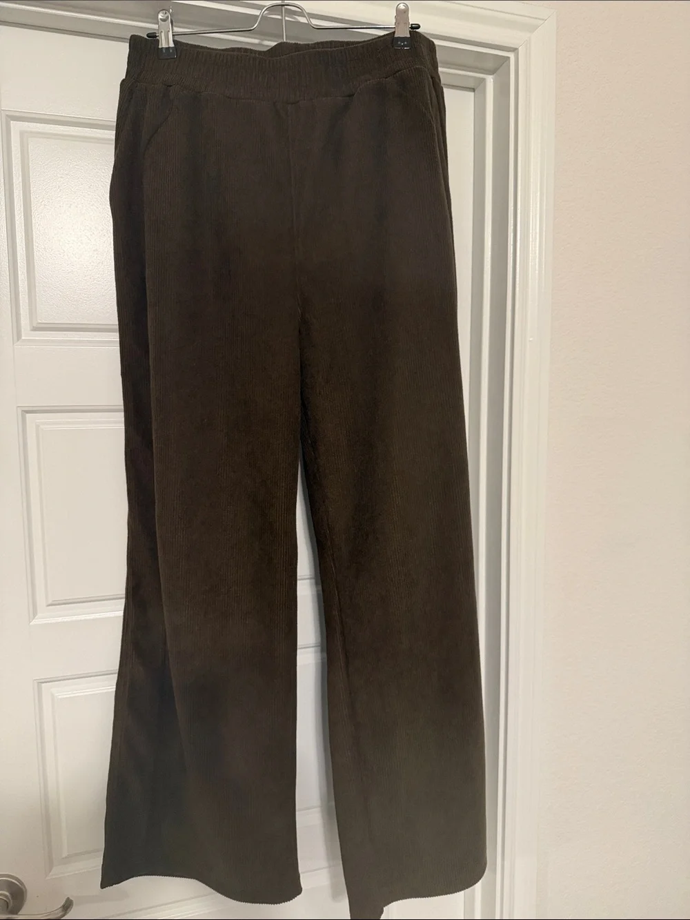 HALARA Brown Corduroy Wide-Leg Women's Trousers - Picture 2 of 7